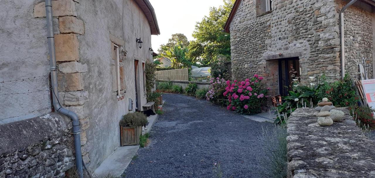 Gite Les Petits Chemins Ledeuix Dış mekan fotoğraf