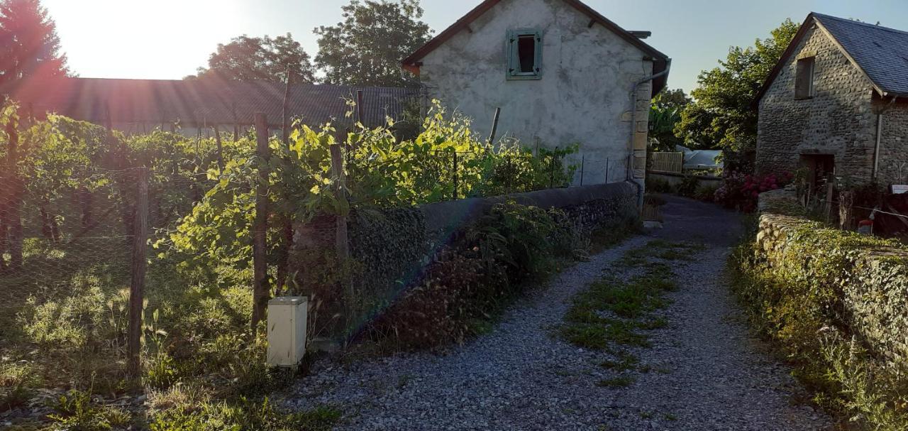 Gite Les Petits Chemins Ledeuix Dış mekan fotoğraf