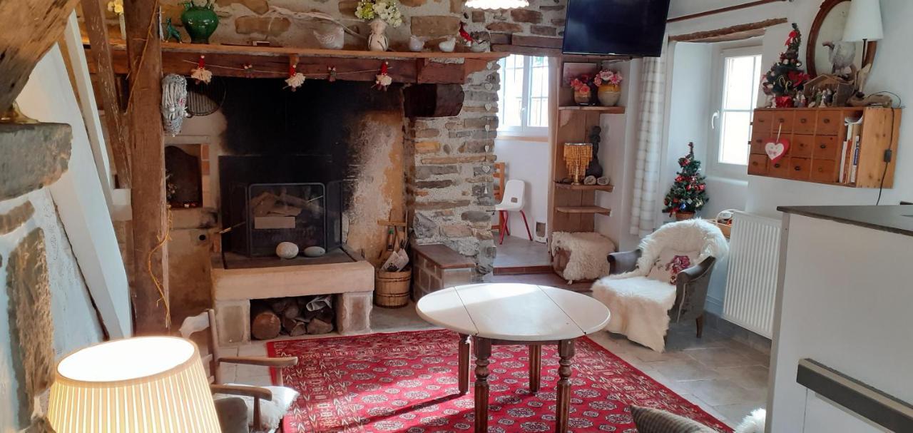 Gite Les Petits Chemins Ledeuix Dış mekan fotoğraf